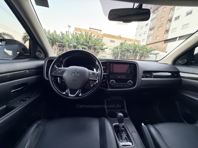 OUTLANDER 3.0 GT 4X4 V6 24V GASOLINA 4P AUTOMÁTICO - 2016 - FELIZ