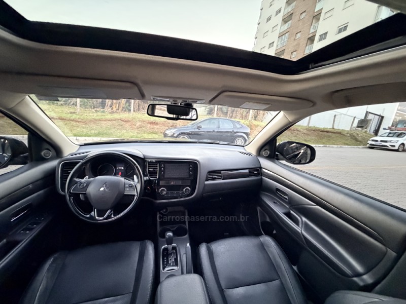 OUTLANDER 3.0 GT 4X4 V6 24V GASOLINA 4P AUTOMÁTICO - 2016 - FELIZ