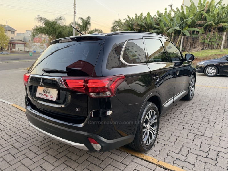 OUTLANDER 3.0 GT 4X4 V6 24V GASOLINA 4P AUTOMÁTICO - 2016 - FELIZ