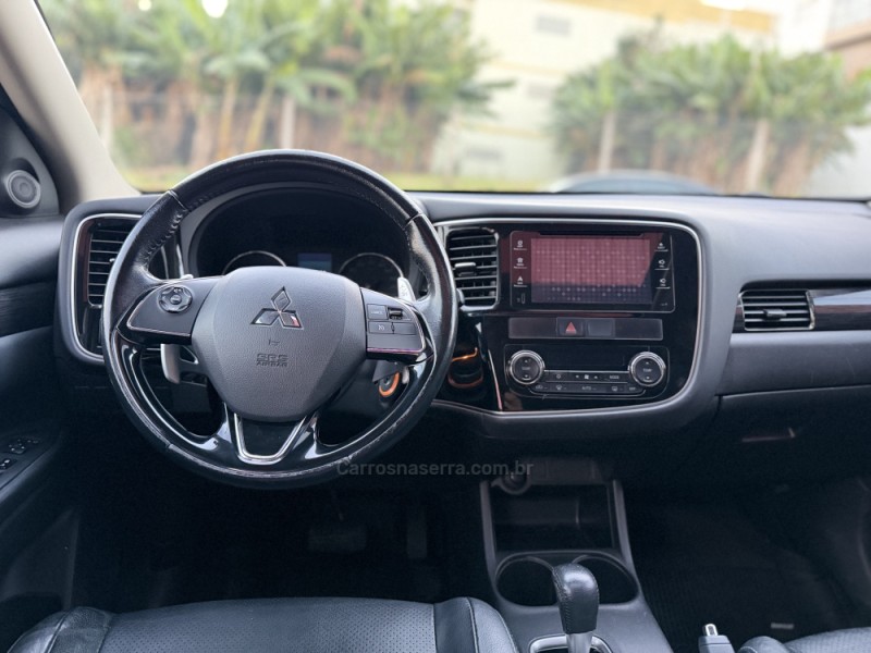 OUTLANDER 3.0 GT 4X4 V6 24V GASOLINA 4P AUTOMÁTICO - 2016 - FELIZ