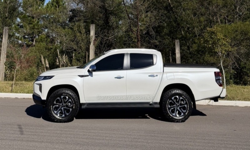 L200 TRITON 2.4 16V TURBO SPORT 4X4 HPE-S TERRA CD DIESEL 4P AUTOMÁTICO - 2025 - BENTO GONçALVES