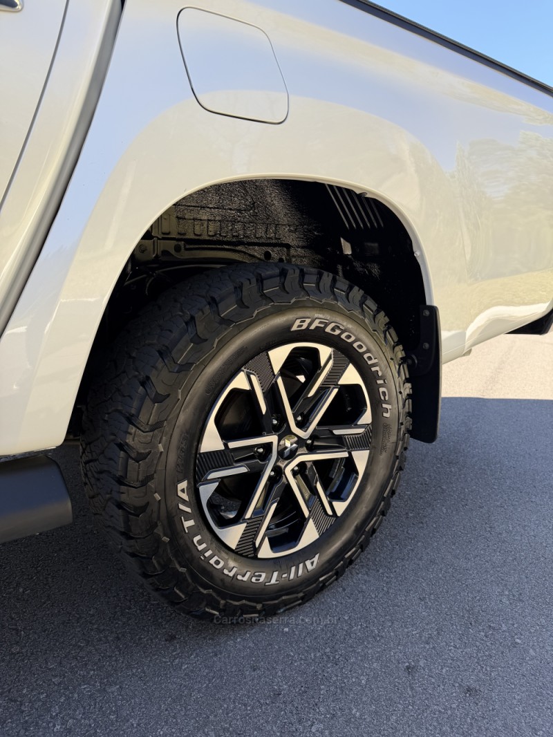 L200 TRITON 2.4 16V TURBO SPORT 4X4 HPE-S TERRA CD DIESEL 4P AUTOMÁTICO - 2025 - BENTO GONçALVES