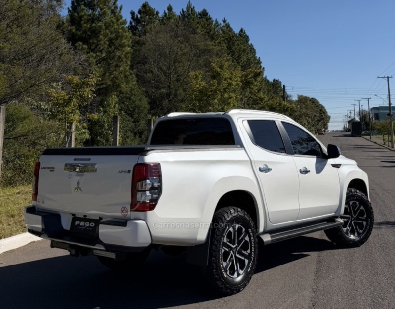 L200 TRITON 2.4 16V TURBO SPORT 4X4 HPE-S TERRA CD DIESEL 4P AUTOMÁTICO - 2025 - BENTO GONçALVES