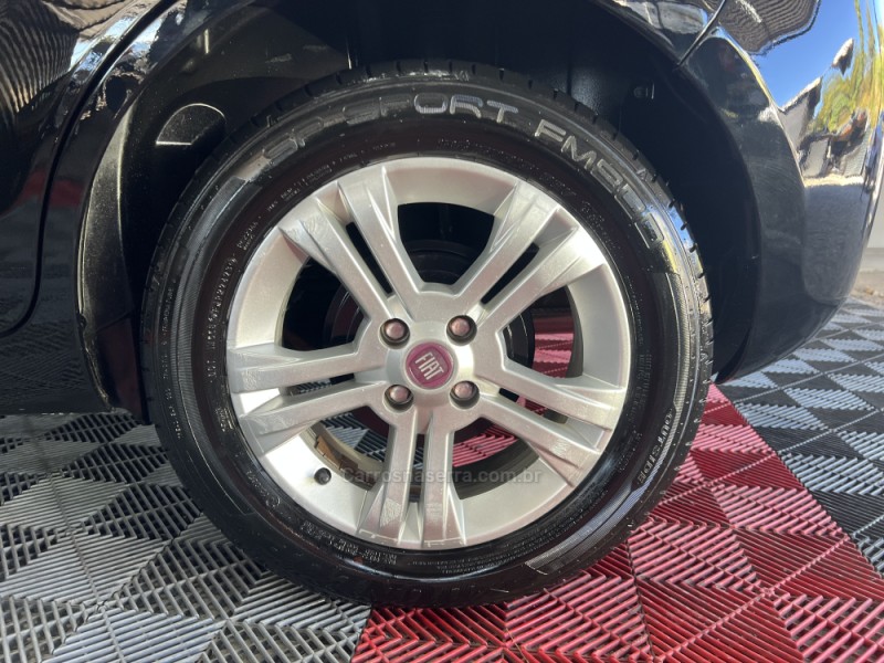 PALIO 1.4 EVO ATTRACTIVE ITALIA 8V FLEX 5P MANUAL - 2013 - CAXIAS DO SUL