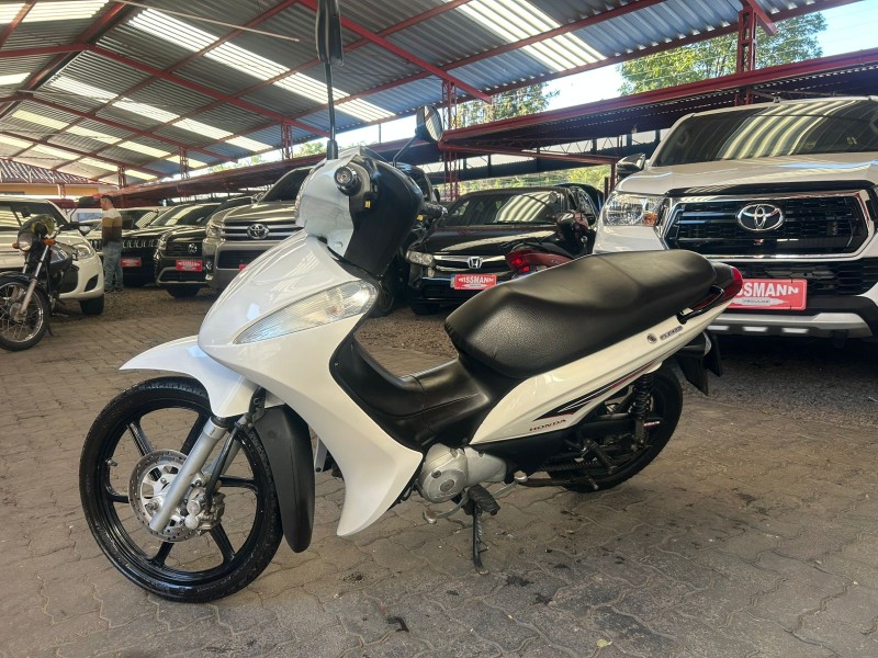BIZ 125 EX - 2015 - TRêS COROAS