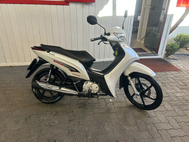BIZ 125 EX - 2015 - TRêS COROAS
