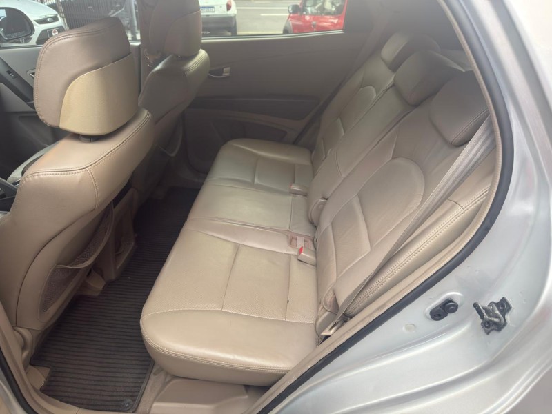 KORANDO 2.0 GL 4X4 16V TURBO DIESEL 4P AUTOMÁTICO - 2012 - CAXIAS DO SUL