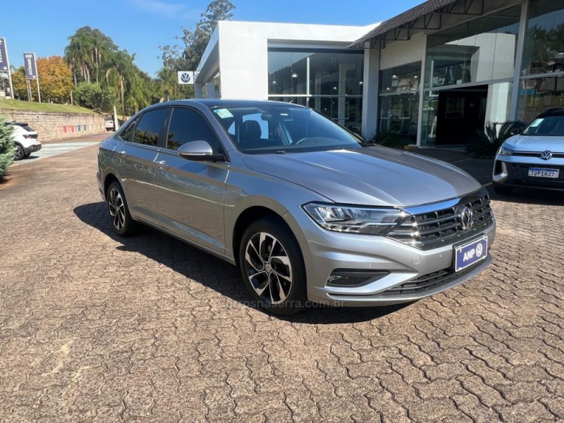 JETTA 1.4 16V TSI COMFORTLINE FLEX 4P TIPTRONIC - 2020 - NOVA PETRóPOLIS