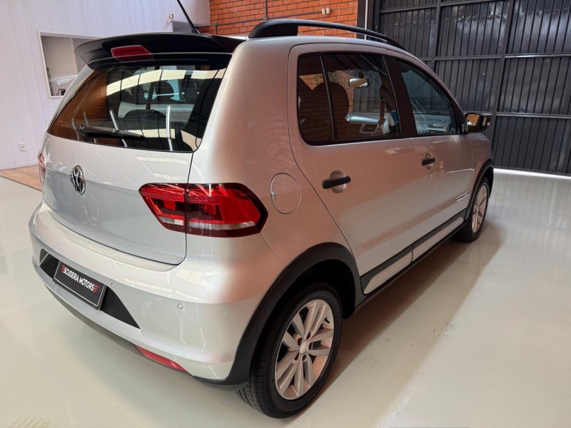 FOX 1.0 MPI TRACK 12V FLEX 4P MANUAL - 2016 - BENTO GONçALVES