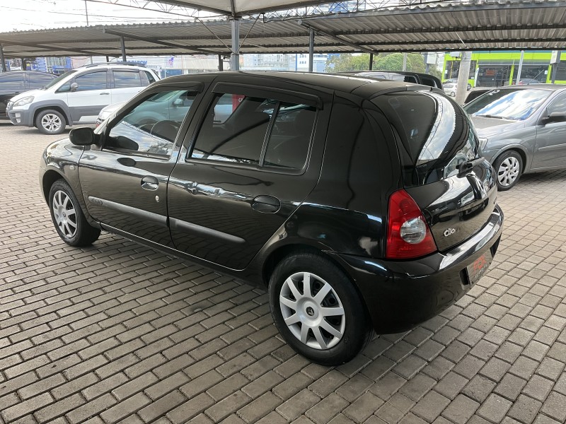 CLIO 1.0 AUTHENTIQUE 16V FLEX 4P MANUAL - 2008 - CAXIAS DO SUL