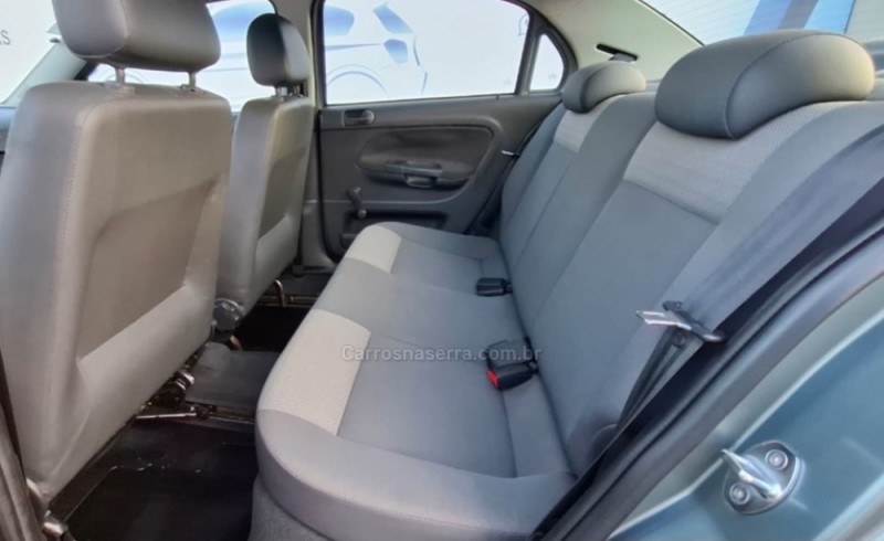 VOYAGE 1.6 MI 8V FLEX 4P MANUAL - 2010 - SALVADOR DO SUL
