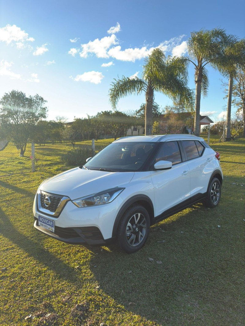 KICKS 1.6 16V FLEX S 4P MANUAL - 2018 - FARROUPILHA