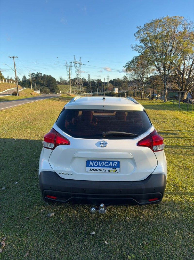 KICKS 1.6 16V FLEX S 4P MANUAL - 2018 - FARROUPILHA