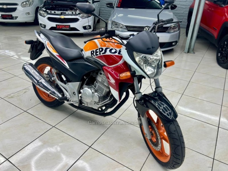 CB 300R ABS - 2013 - ESTâNCIA VELHA