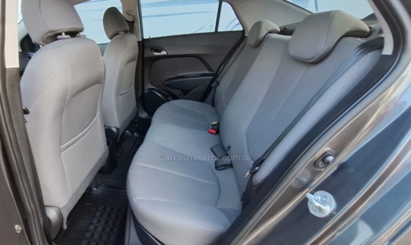 HB20S 1.6 COMFORT PLUS 16V FLEX 4P AUTOMÁTICO - 2015 - SALVADOR DO SUL