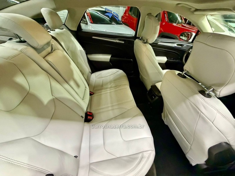 FUSION 2.0 TITANIUM PLUS AWD 16V GASOLINA 4P AUTOMÁTICO - 2014 - ESTâNCIA VELHA