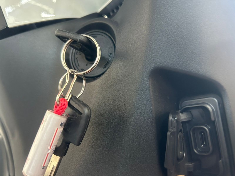 BIZ 125 ES - 2025 - TRêS COROAS