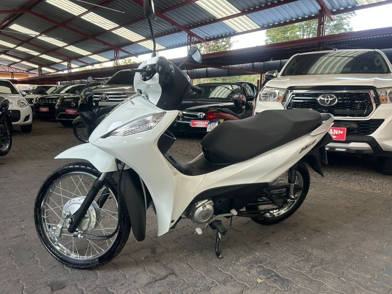 BIZ 125 ES - 2025 - TRêS COROAS
