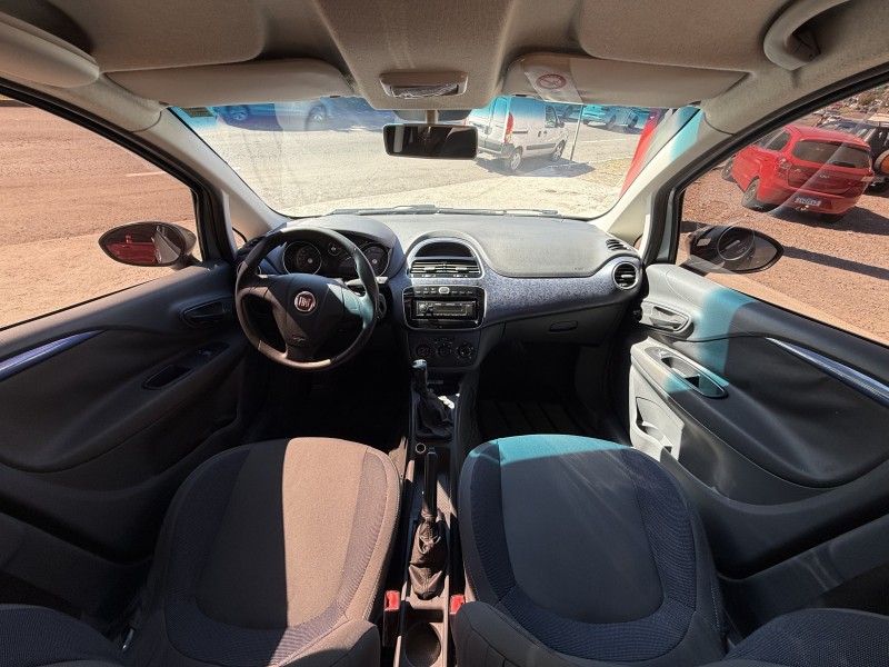 PUNTO 1.4 ATTRACTIVE ITALIA 8V FLEX 4P MANUAL - 2013 - CAXIAS DO SUL