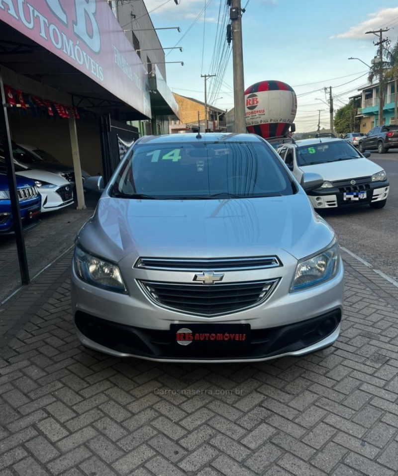 ONIX 1.4 MPFI LT 8V FLEX 4P MANUAL - 2014 - PAROBé