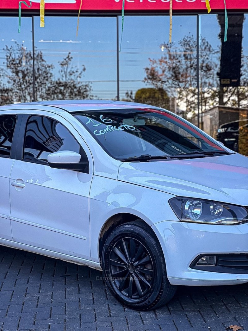 GOL 1.6 MI POWER 8V FLEX 4P MANUAL G.VI - 2014 - CANELA