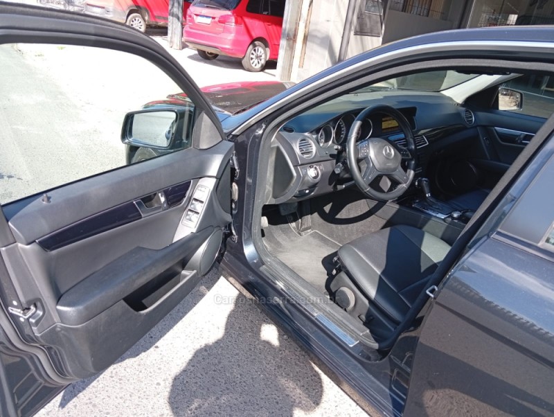 C 180 1.8 CGI CLASSIC 16V GASOLINA 4P AUTOMÁTICO - 2012 - CANOAS