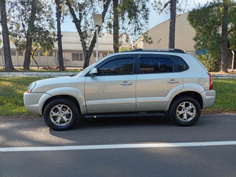 TUCSON 2.0 MPFI GLS TOP 16V 143CV 2WD FLEX 4P AUTOMÁTICO - 2012 - VENâNCIO AIRES