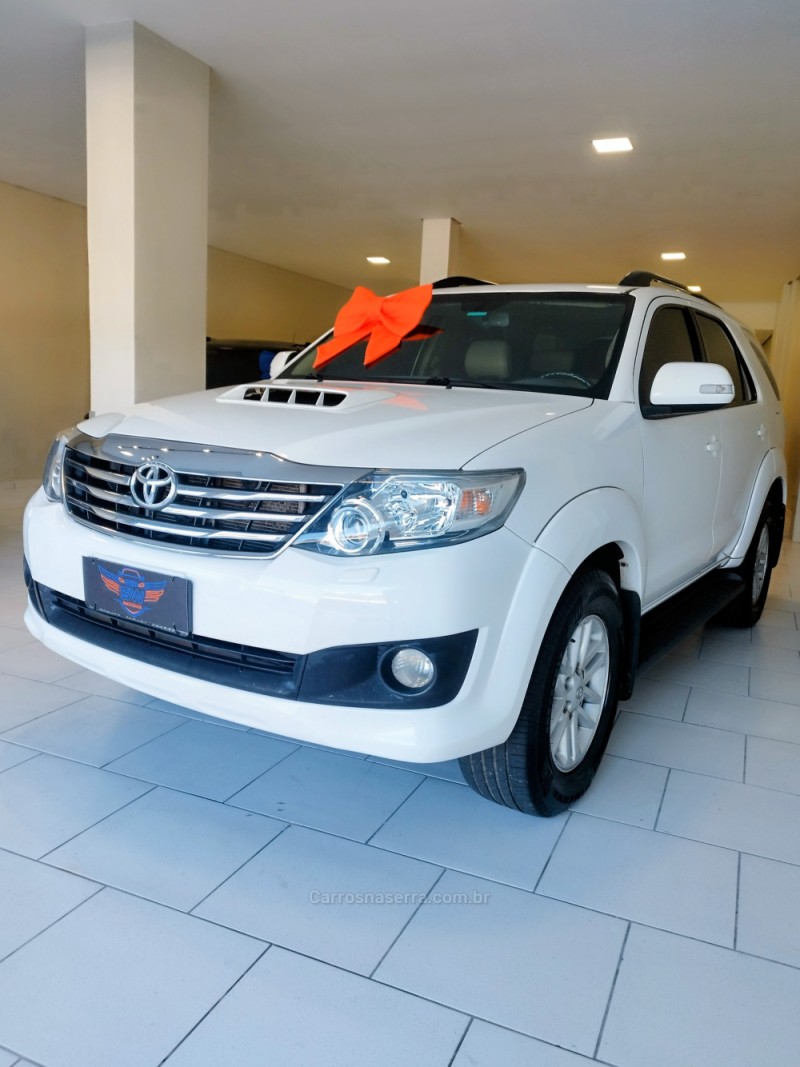 hilux sw4 3.0 srv 4x4 16v turbo intercooler diesel 4p automatico 2013 garibaldi