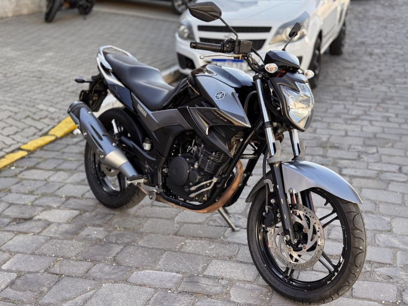 FAZER YS 250 BLUEFLEX - 2017 - CAXIAS DO SUL