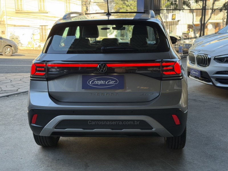 T-CROSS 1.4 HIGHLINE TSI 16V FLEX 4P AUTOMÁTICO - 2025 - CAXIAS DO SUL