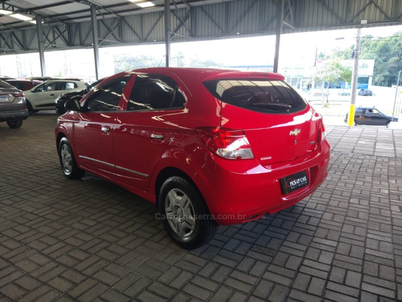 ONIX 1.0 MPFI LT 8V FLEX 4P MANUAL - 2015 - CAXIAS DO SUL