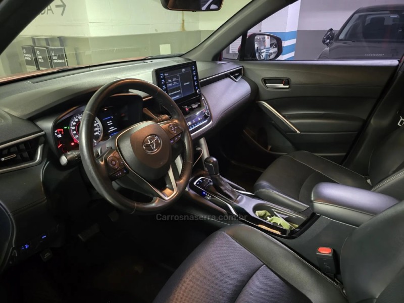 COROLLA 2.0 CROSS XRE 16V FLEX 4P AUTOMÁTICO - 2022 - PORTO ALEGRE