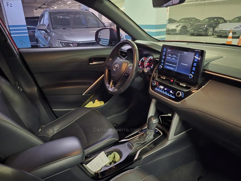 COROLLA 2.0 CROSS XRE 16V FLEX 4P AUTOMÁTICO - 2022 - PORTO ALEGRE