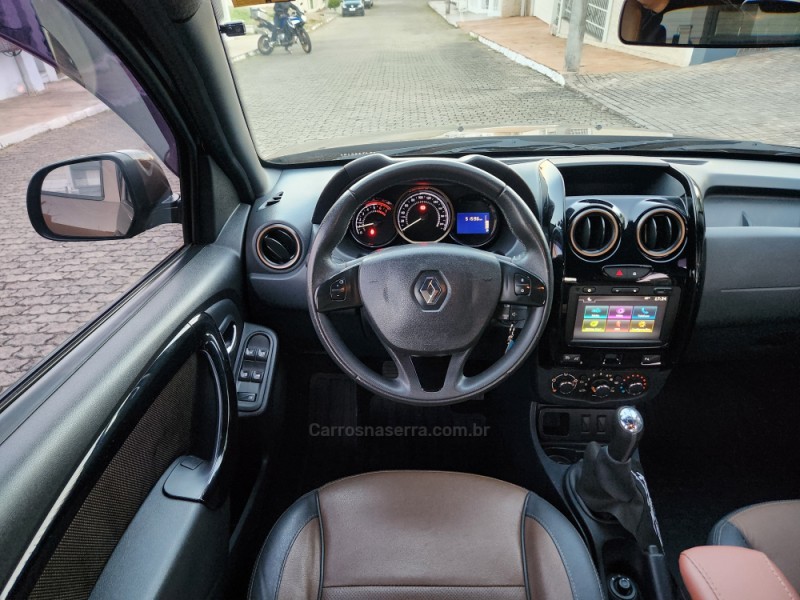 DUSTER 1.6 DYNAMIQUE 4X2 16V FLEX 4P MANUAL - 2016 - MONTENEGRO
