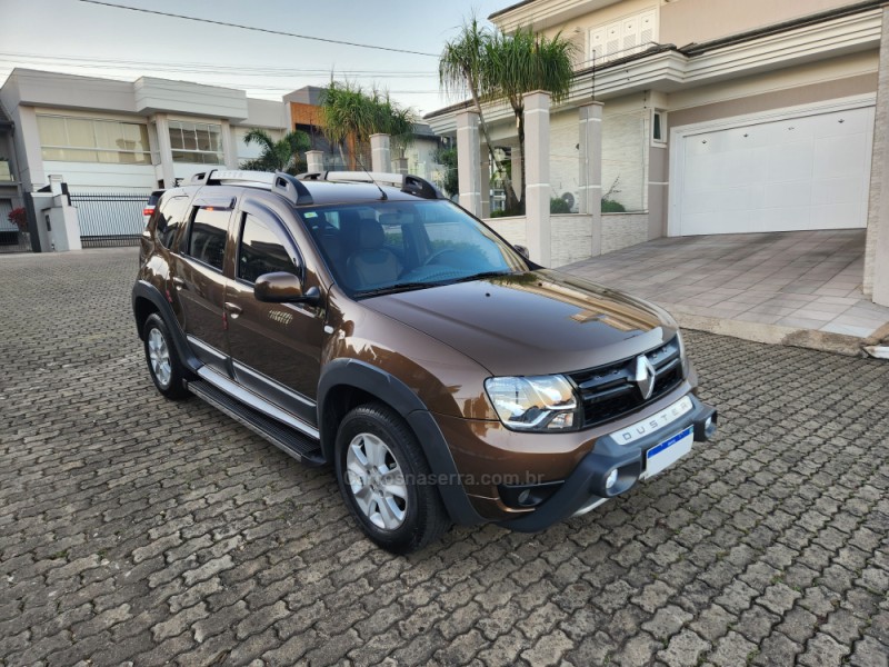 DUSTER 1.6 DYNAMIQUE 4X2 16V FLEX 4P MANUAL - 2016 - MONTENEGRO