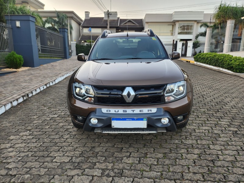 DUSTER 1.6 DYNAMIQUE 4X2 16V FLEX 4P MANUAL - 2016 - MONTENEGRO