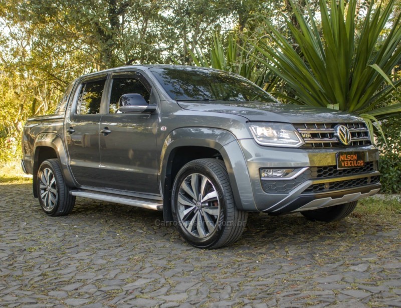 AMAROK 3.0 V6 EXTREME CD DIESEL 4X4 AT 4P AUTOMÁTICO - 2019 - NOVO HAMBURGO