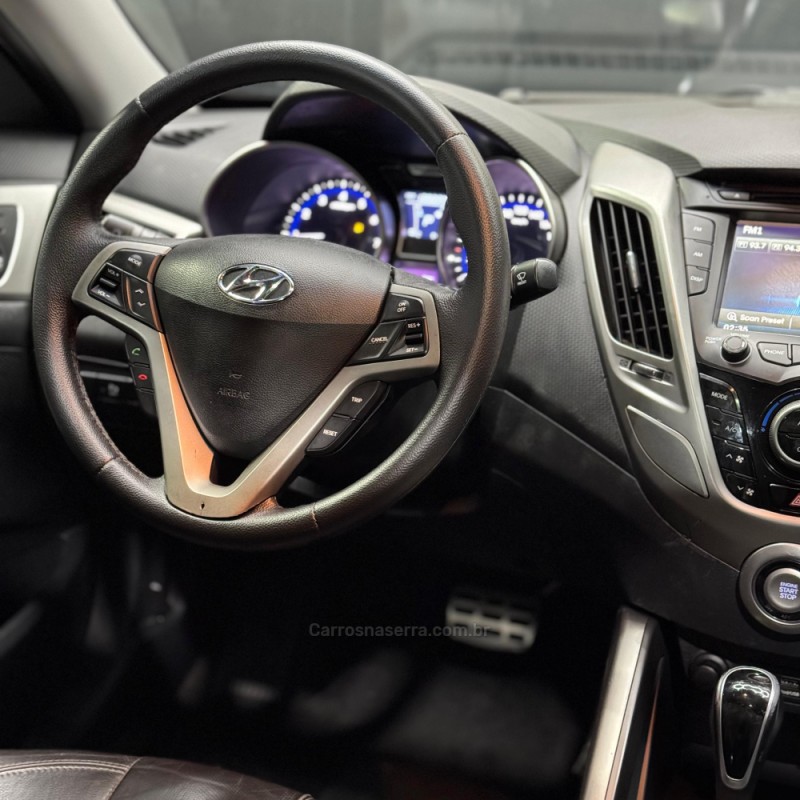 VELOSTER 1.6 16V GASOLINA 3P AUTOMÁTICO - 2013 - ESTâNCIA VELHA