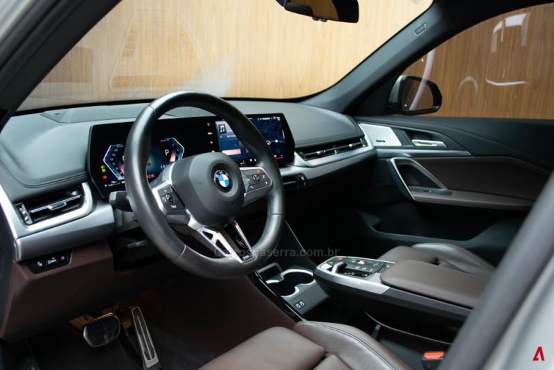 X1 2.0 SDRIVE20I M SPORT 16V TURBO 4P AUTOMÁTICO - 2025 - GARIBALDI