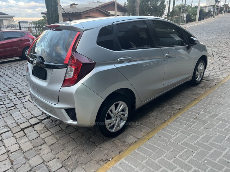 FIT 1.5 LX 16V FLEX 4P AUTOMÁTICO - 2016 - VERANóPOLIS
