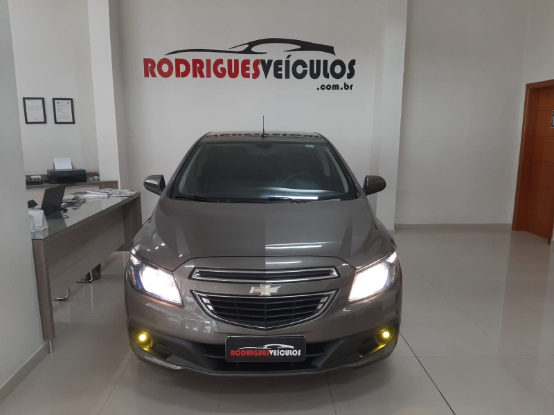 PRISMA 1.4 MPFI LT 8V FLEX 4P MANUAL - 2013 - CAXIAS DO SUL