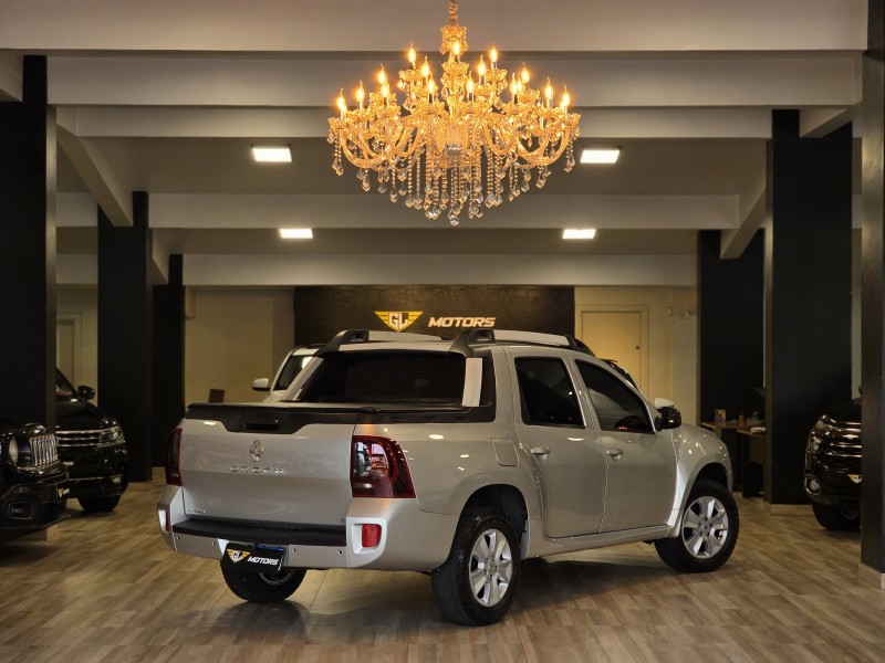 DUSTER OROCH 2.0 16V FLEX DYNAMIQUE 4P MANUAL - 2016 - CAXIAS DO SUL