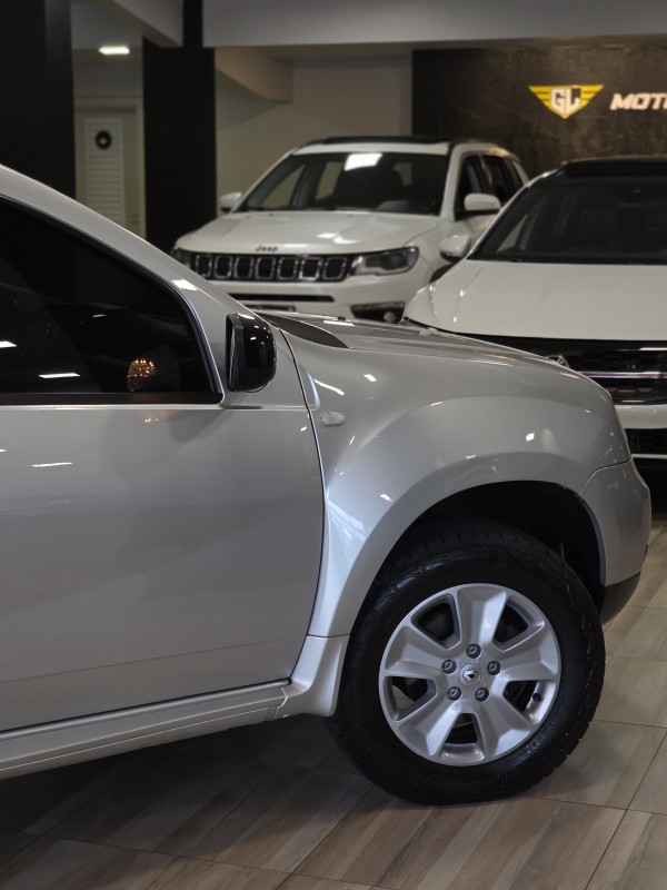 DUSTER OROCH 2.0 16V FLEX DYNAMIQUE 4P MANUAL - 2016 - CAXIAS DO SUL