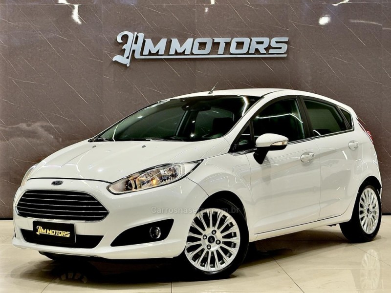 fiesta 1.0 ecoboost titanium plus hatch 12v gasolina 4p automatico 2017 caxias do sul