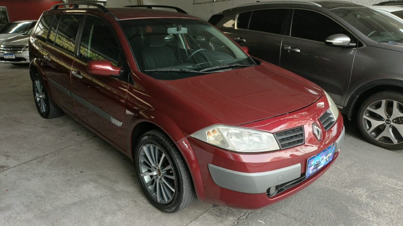 MÉGANE 2.0 DYNAMIQUE GRAND TOUR 16V GASOLINA 4P MANUAL - 2008 - CAXIAS DO SUL