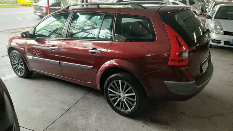 MÉGANE 2.0 DYNAMIQUE GRAND TOUR 16V GASOLINA 4P MANUAL - 2008 - CAXIAS DO SUL