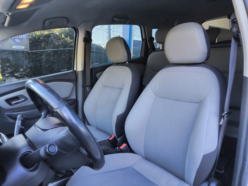 SPIN 1.8 LTZ 8V FLEX 4P MANUAL - 2018 - SãO SEBASTIãO DO CAí