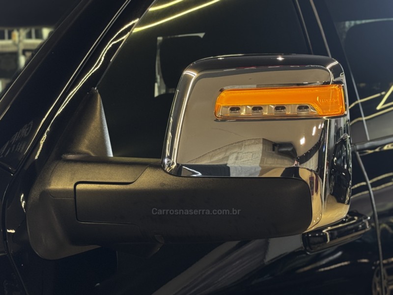 2500 LARAMIE 6.7 NIGHT ED TURBO CD 4X4 DIESEL 4P AUTOMÁTICO - 2024 - DOIS IRMãOS