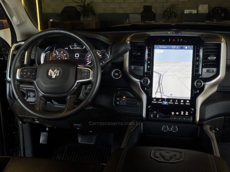 2500 LARAMIE 6.7 NIGHT ED TURBO CD 4X4 DIESEL 4P AUTOMÁTICO - 2024 - DOIS IRMãOS