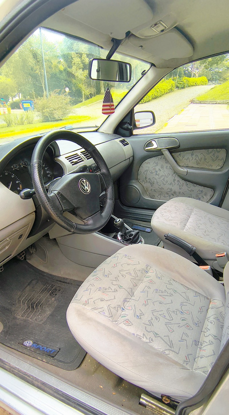 GOL 1.0 MI 8V FLEX 4P MANUAL - 2004 - FARROUPILHA